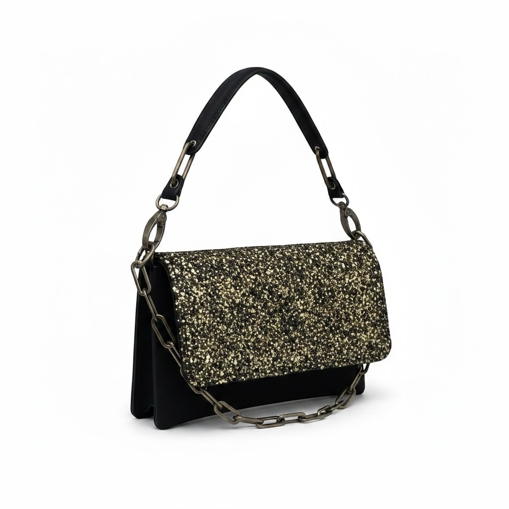 Sac à bandoulière La Stella noir et doré orné de paillettes, avec chaîne métallique et bandoulière en cuir.